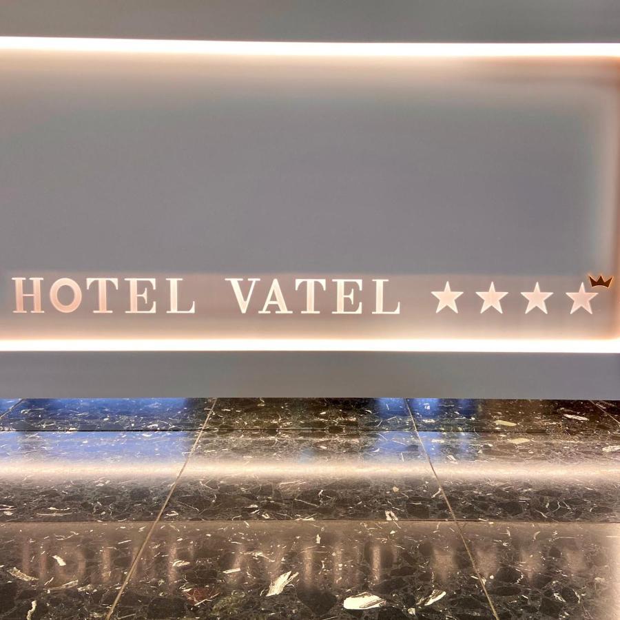 Hotel Vatel 4* Superior Martigny Bagian luar foto